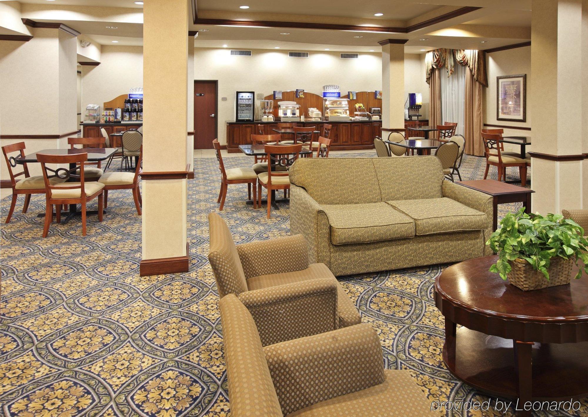 Holiday Inn Express Hotel & Suites Sherman Highway 75, An Ihg Hotel Restaurant photo